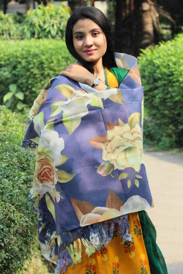 WEB_S031 (A) Digital Print Woolen Shawl - S031